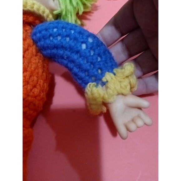 Vintage 1980s Hand Crocheted Ice Cream Doll Yarn Hair Freckles Crochet Clothes - Picture 2 of 4